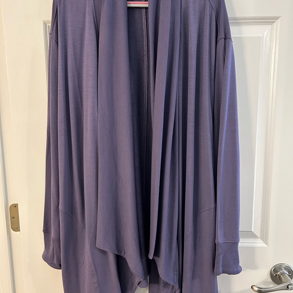 Athleta Pranayama Restore Wrap